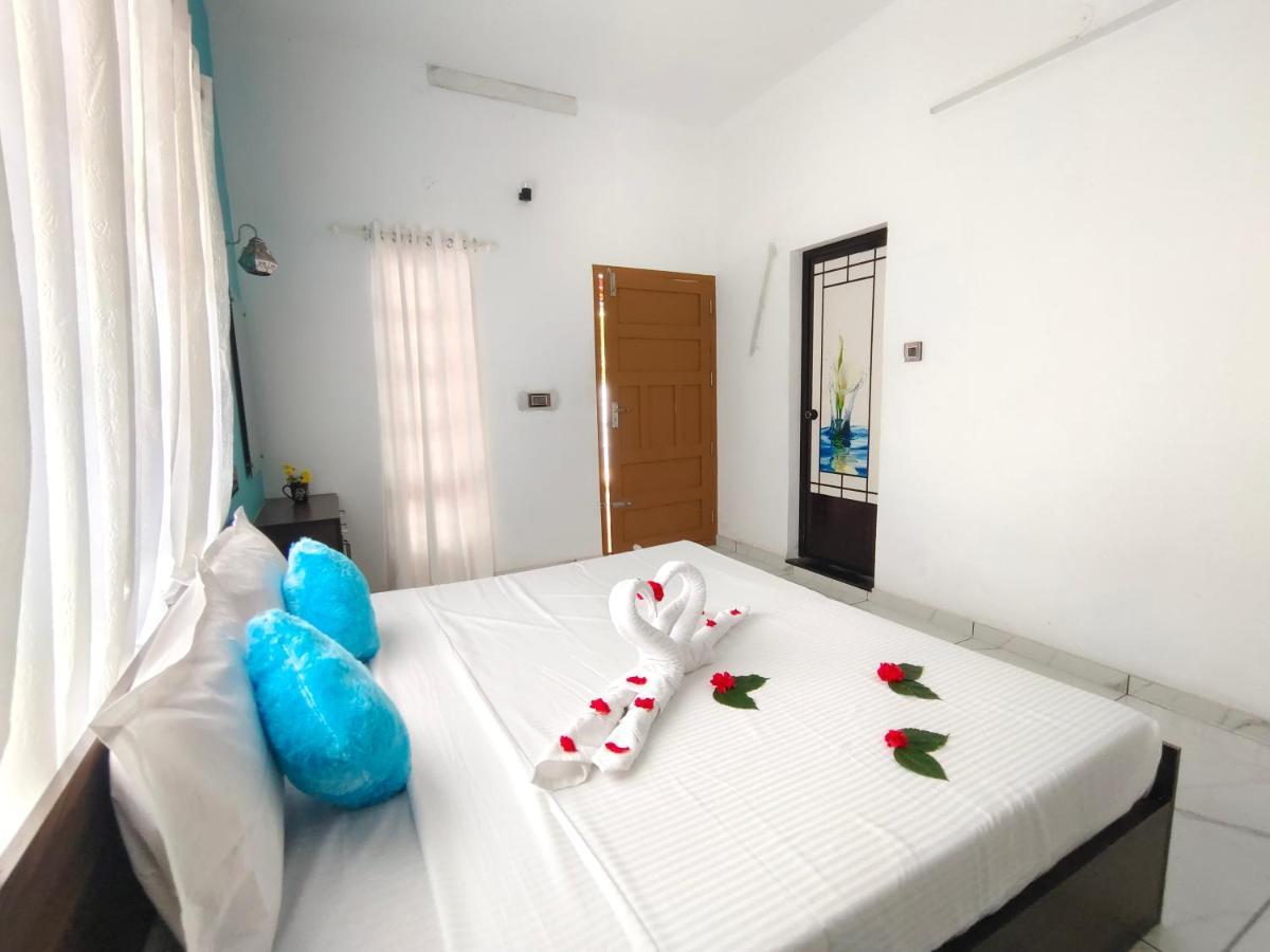 Marari La Rose Beach Homestay Mararikulam Extérieur photo